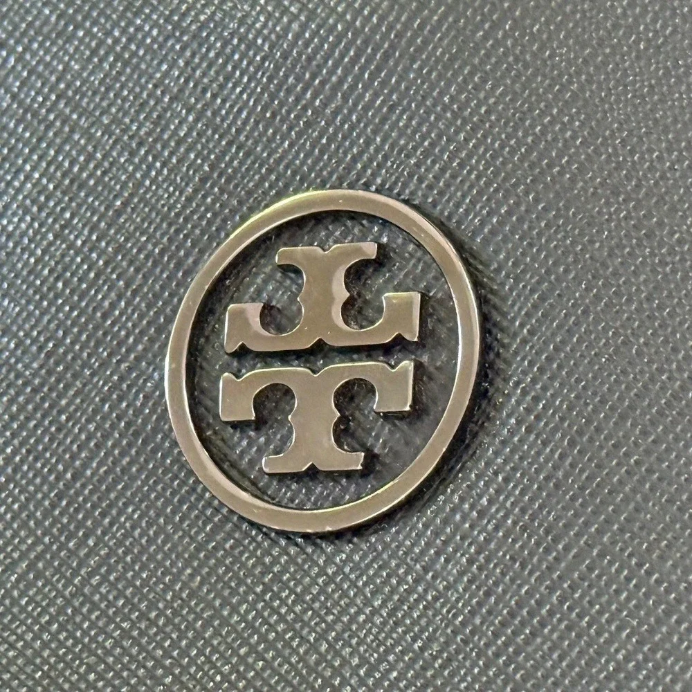 Tory Burch Robinson Large Tote Black Saffiano Leather Bag 31119530
